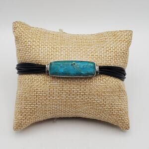 Silpada Sterling silver 6.5"-7.5" True Colors Turquoise Leather Bracelet B3326